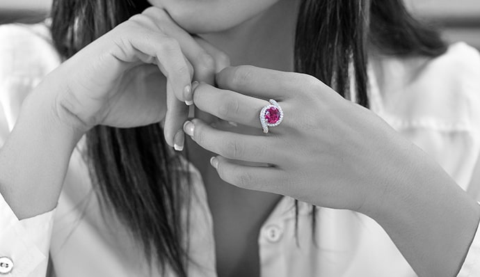 red-ruby-ring