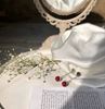 Picture of earing